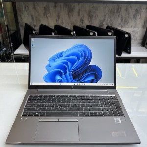 لپ تاپ استوکHP ZBOOK FIREFLAY 15 G7 /I7 (10U)/8/256/INTEL