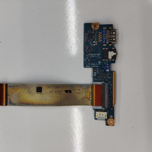 تیکه برد usb  لپتاپ lenovo yoga3 700