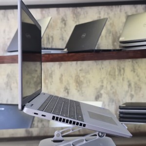 لپ تاپ استوک Dell Precision 3560