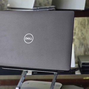 لپ تاپ استوک Dell Latitude 5501 | Core i7-9850H | RAM 8GB | SSD 512GB | 15.6 Inch | MX150 2GB