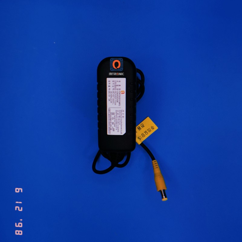 اداپتور 5 ولت 2 امپر