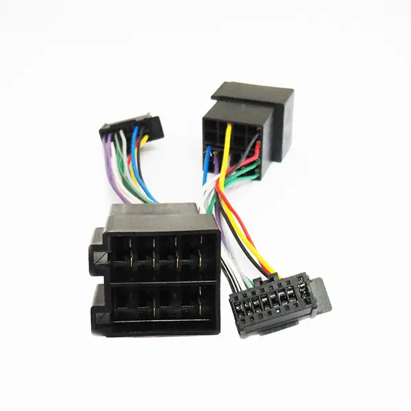 سوکت تبديل پايونير جديد به ايران خودرو