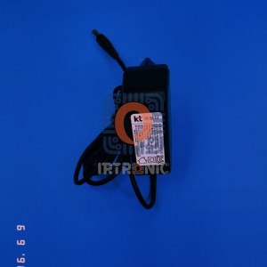 اداپتور 12 ولت 1 امپر