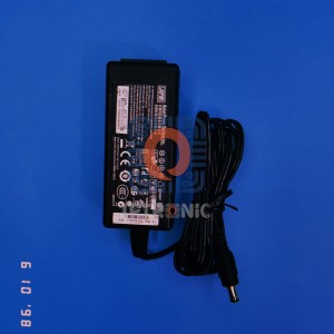 اداپتور 12 ولت 2.5 امپر