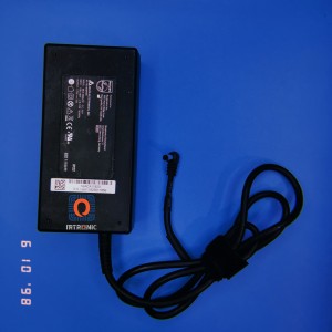 اداپتور 12 ولت 10 امپر