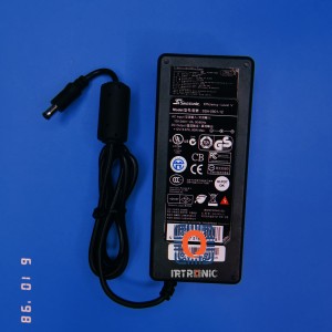 اداپتور 12 ولت 6.67 امپر