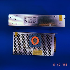 اداپتور صنعتی 12 ولت 10 امپر WZ