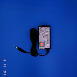 اداپتور 14 ولت 2.5 امپر