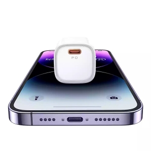 شارژر 20 وات مک دودو  CH-4020