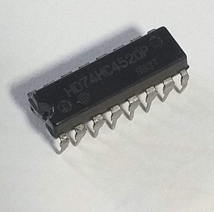 HD74HC4520P