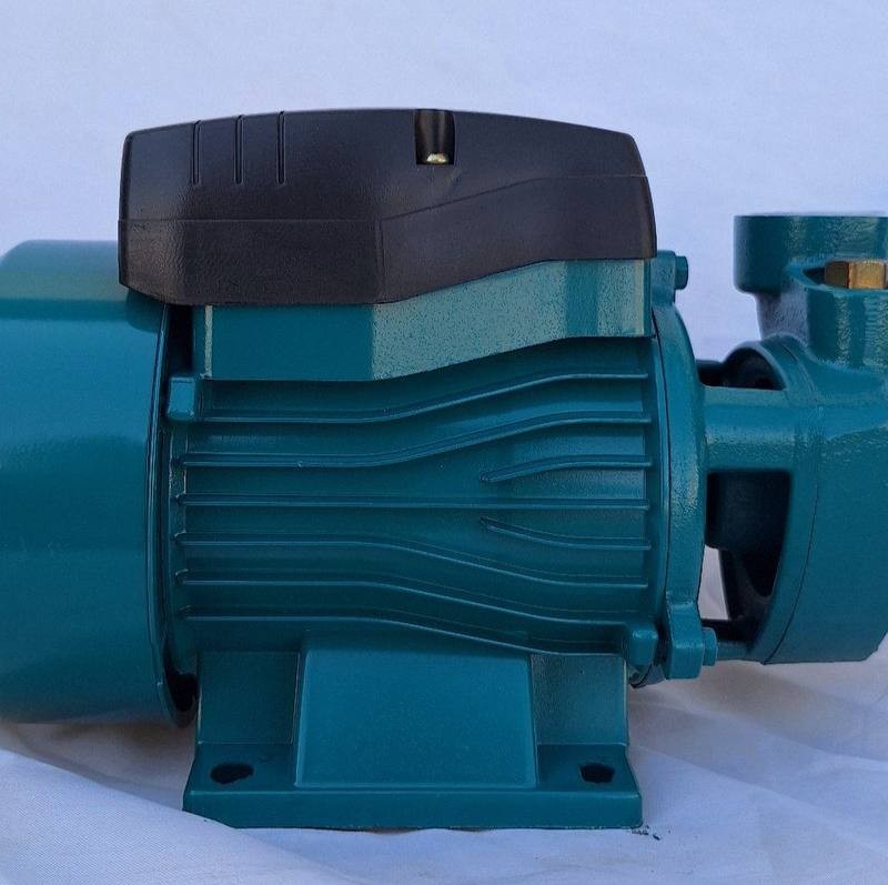 پمپ آب نیم اسب برتونی مدل QB60