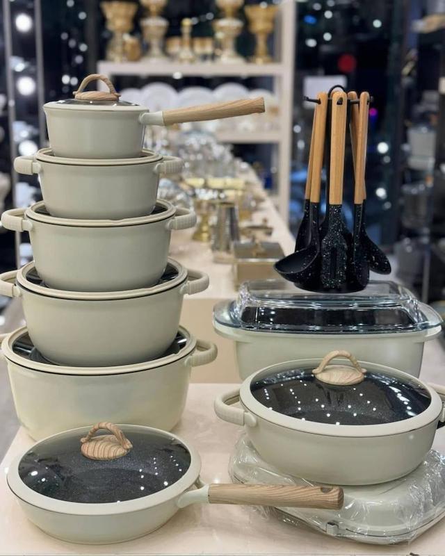 سرویس قابلمه ۳۵ پارچه ucclife