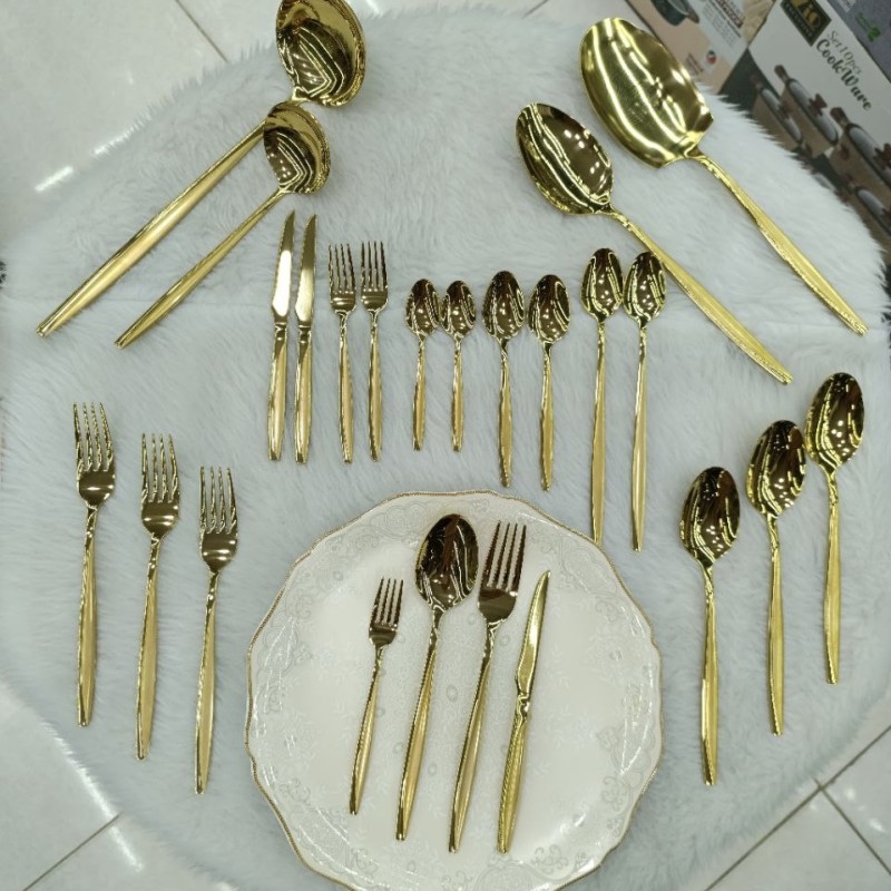 سرویس قاشق چنگال یونیک  24 نفره 120 پارچه مدل ماینز طلایی