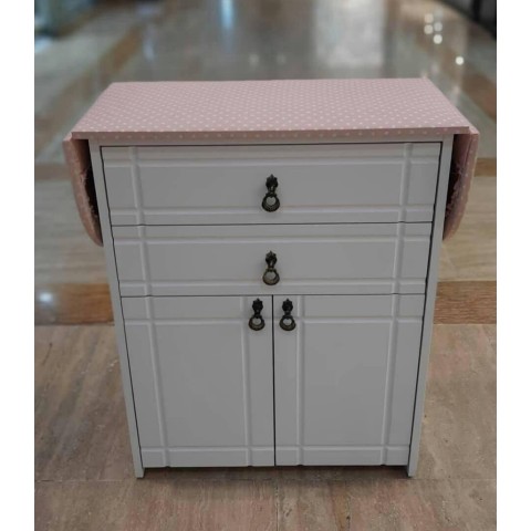 میز اتو و چرخ خیاطی