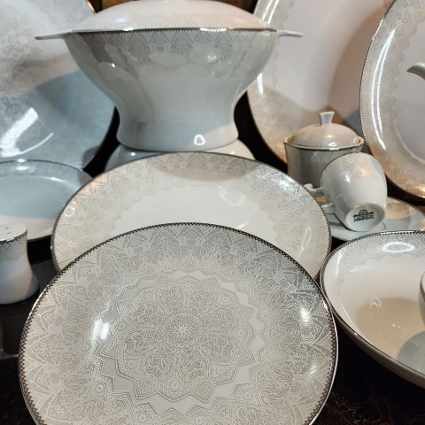 چینی لورین  طرح شنل پلاتین