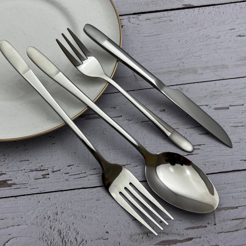 سرویس قاشق و چنگال ۶ نفره مدل ۴۰۰۳s 