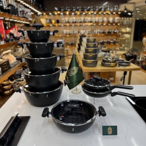 سرویس های ۱۶ پارچه MGS   (ST)