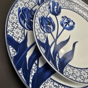 سرویس ۲۸پارچه ۶نفره غداخوری  طرح ارشیدا فیروزه 