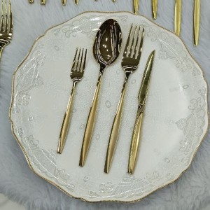 سرویس قاشق چنگال یونیک  24 نفره 120 پارچه مدل ماینز طلایی