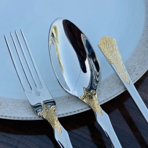 سرویس قاشق چنگال پالرمو 30 نفره 151 پارچه نقره ای طلایی