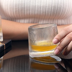 نیم لیوان چرخشی