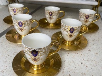 فنجان نعلبکیacar