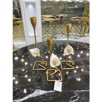 شمعدان گل شیپوری