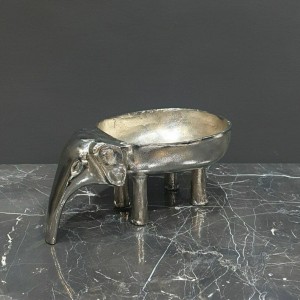 شکلات خوری فیل