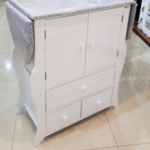 میز اتو منحنی