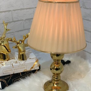 آباژور رومیزی