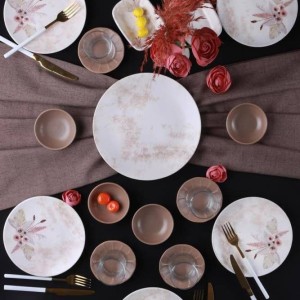 ست صبحانه خوری و عصرانه خوری 25 پارچه