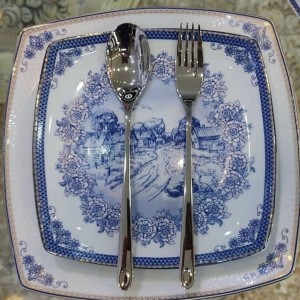 سرویس چینی 105 پارچه پردیس مدل رزگاردن