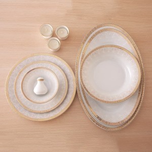 سرویس غذاخوری چینی زرین  ۶نفره