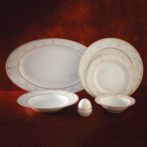 سرویس ۲۸ پارچه غذاخوری چینی زرین رومانا