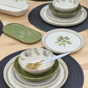 سرویس غذا خوری 6 نفره 27 پارچه acar