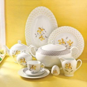 سرویس 102 پارچه چینی زرین12 نفره-والنسیا زرد