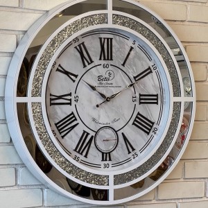 ساعت آینه ایی بتيس