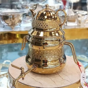 کتری و قوری شیردار