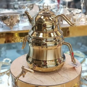 کتری و قوری شیردار