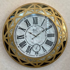 ساعت آینه ایی بتيس