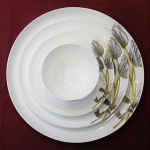 سرویس ۲۶ پارچه ۶نفره غداخوری