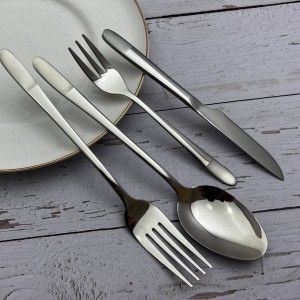 سرویس قاشق و چنگال ۶ نفره مدل ۴۰۰۳s 