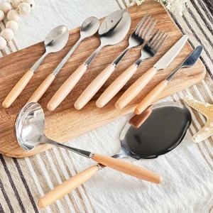 سرویس قاشق چنگال دسته چوبی