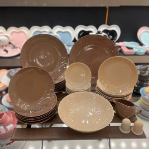 غذاخوری سرامیکی ۶ نفره