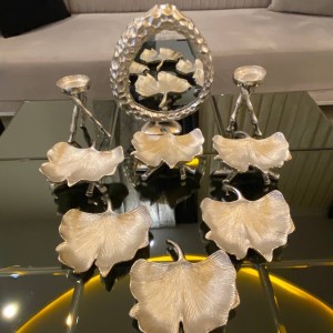 هفت سین برگ نیلوفر