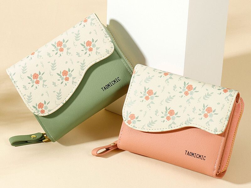 کیف پول زنانه و دخترانه تاشو گلدار دارای جاکارتی TAOMICMIC Y8650 small wallet floral
