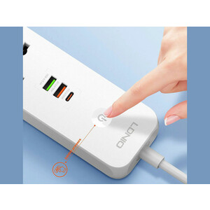 چند راهی برق پنج سوکت، دو یو اس بی و یک تایپ سی الدنیو LDNIO SC5319 5 Port + 3 USB Power Socket Plug Extension Wall Charger