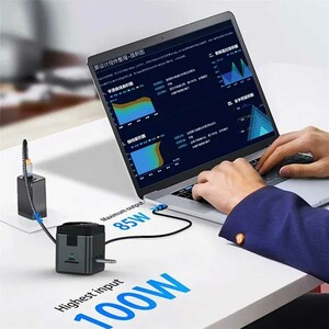 داک استیشن 9 در 1 و شارژر بی‌سیم 15 وات ویوو Wi-W025