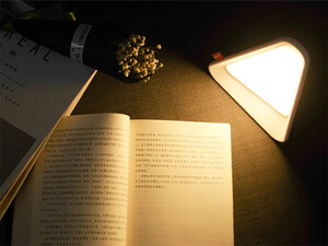 خرید چراغ مطالعه رومیزی مثلثی Gravity Flip Sensor Lamp Reading Light USB Rechargeable Triangle Cordless Desk Lamp