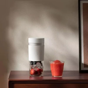 مخلوط کن و شیکر شارژی شیائومی مدل MJZZB02PL گنجایش 0.3 لیتر